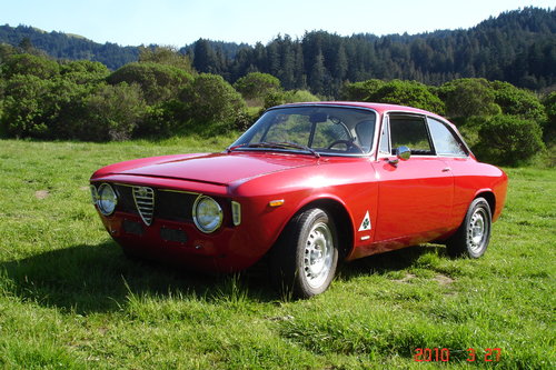 pic 1967 Alfa Romeo Gtv