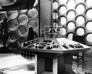 images 1St Doctor Tardis Console