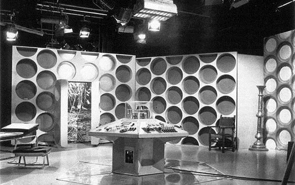 images 1St Doctor Tardis Interior