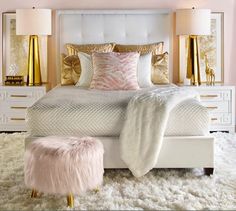 photo Gold And White Bedroom Decor Ideas