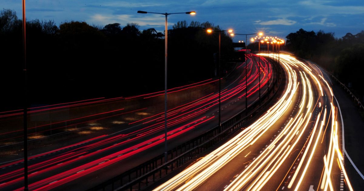 pics M1 Motorway At Night