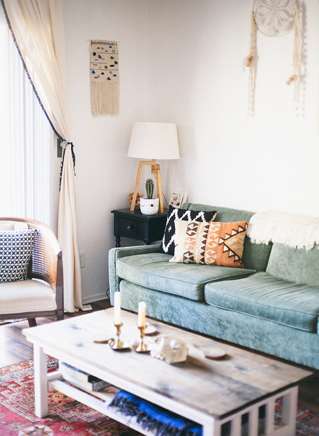 picture Modern Mid Century Boho Living Room