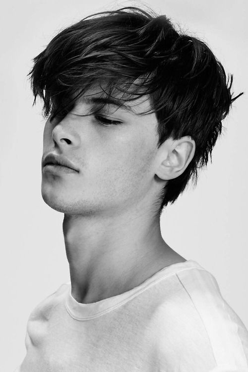 photo Young Male Models With Black Hair